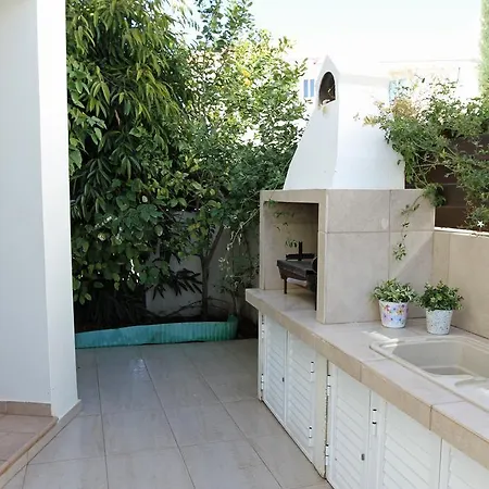 Villa Villa Pernera *