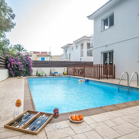 Villa Pernera Pernera